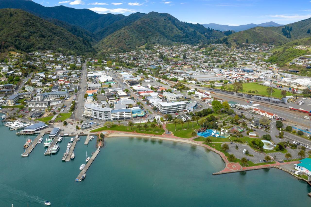 Pohutukawa Apartment Picton Bagian luar foto